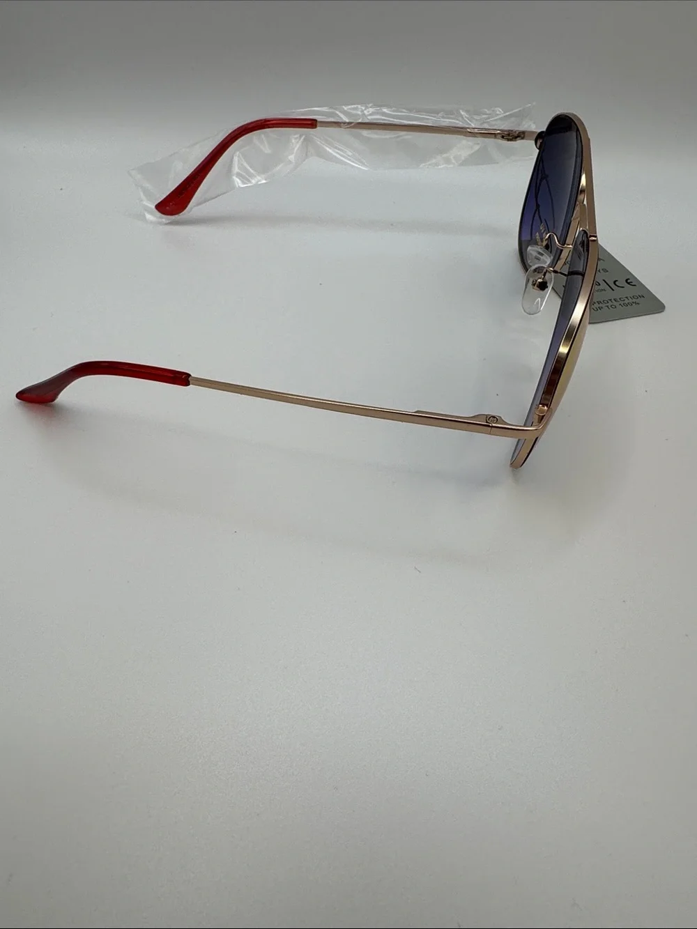Red Gradient Aviator Sunglasses with Gold Frame